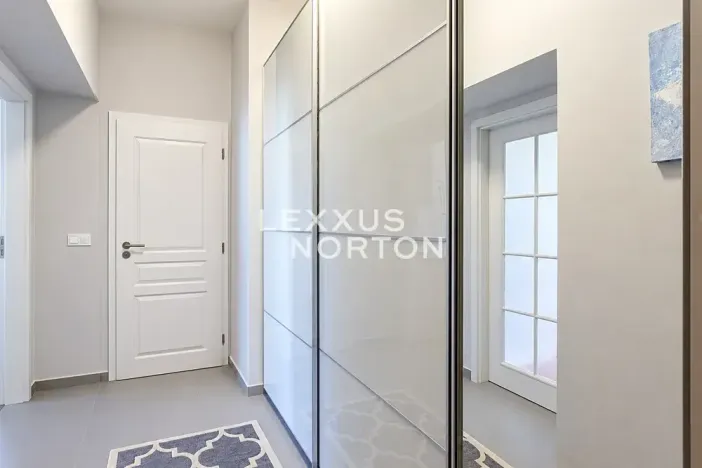 Pronájem bytu 2+kk, Praha - Žižkov, Ondříčkova, 48 m2