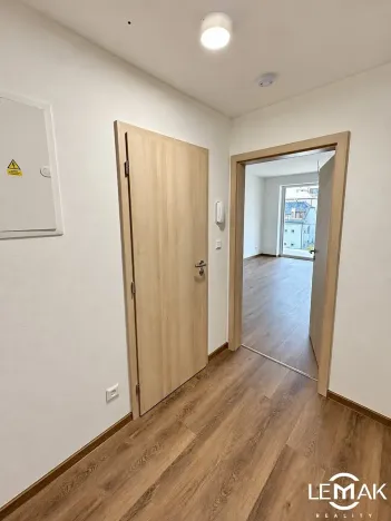 Pronájem bytu 1+kk, Olomouc, Varšavské nám., 35 m2