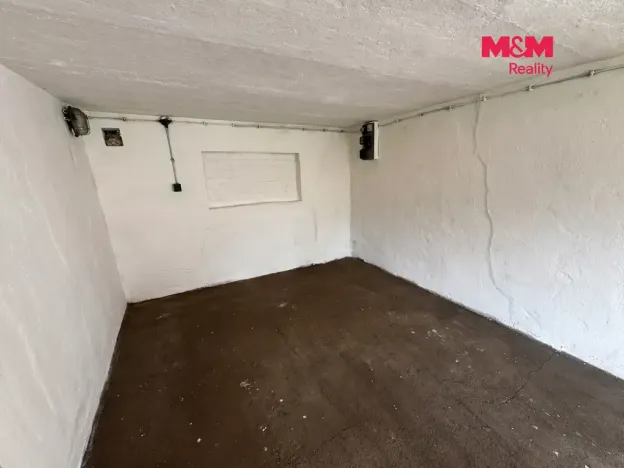 Prodej garáže, Teplice - Trnovany, 18 m2