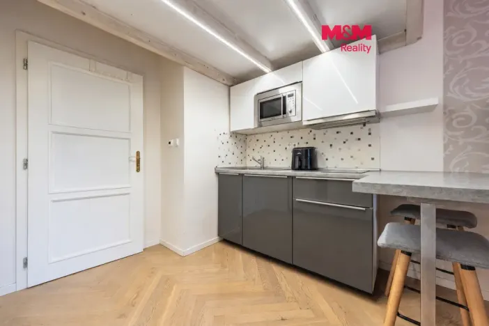 Prodej bytu 1+kk, Praha - Nusle, náměstí Bratří Synků, 23 m2