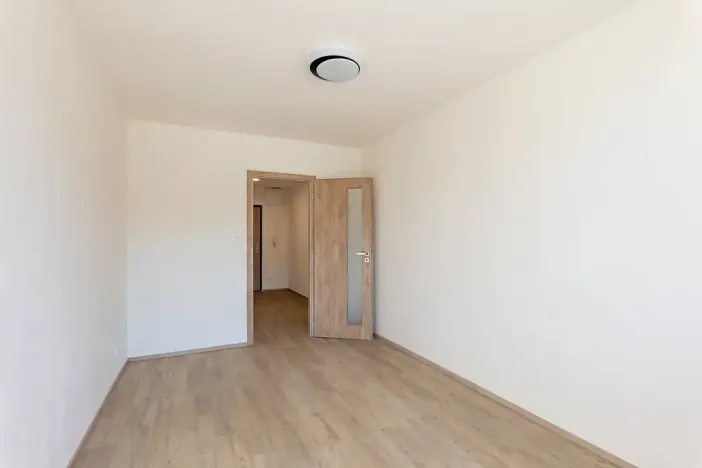 Prodej bytu 2+kk, Praha - Uhříněves, Přátelství, 39 m2
