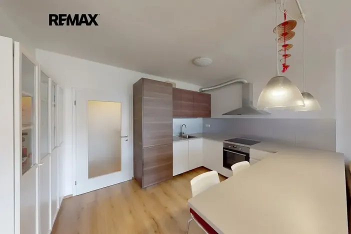 Prodej bytu 2+kk, Praha - Modřany, Zlochova, 55 m2
