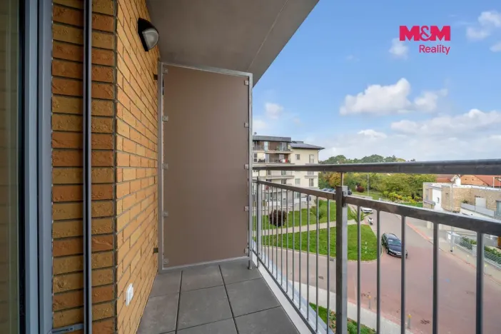 Pronájem bytu 2+kk, Pardubice - Ohrazenice, U Sportovní školy, 51 m2