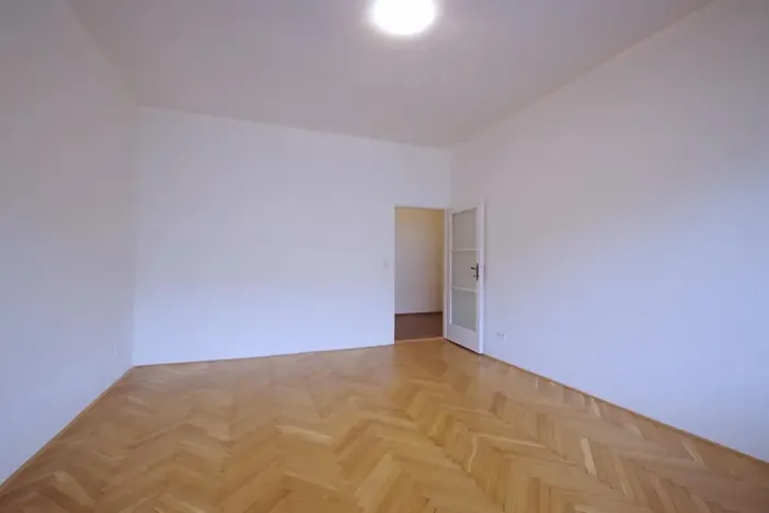 Pronájem bytu 1+1, Praha - Vršovice, Volyňská, 49 m2