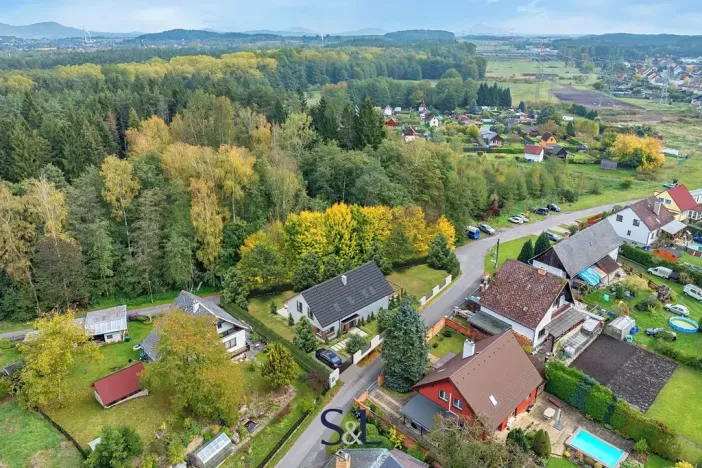 Prodej pozemku pro bydlení, Sosnová, 860 m2