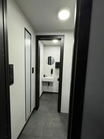 Pronájem obchodního prostoru, Praha - Žižkov, Bořivojova, 24 m2