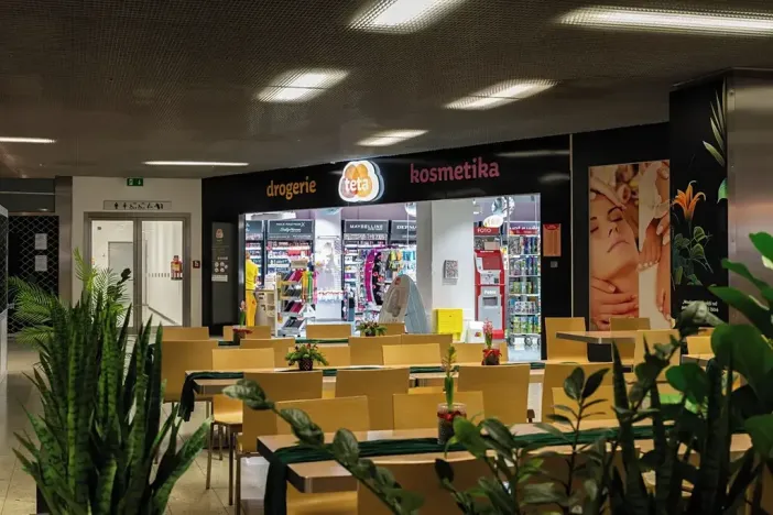 Pronájem obchodního prostoru, Praha - Michle, Želetavská, 84 m2