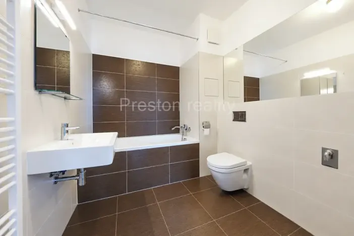 Prodej bytu 2+kk, Praha - Malešice, Nad úžlabinou, 48 m2