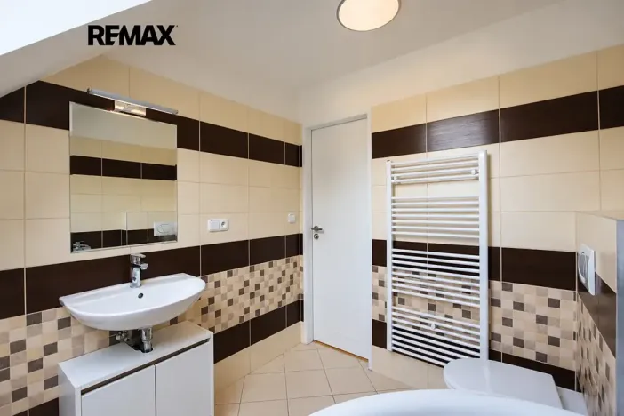 Prodej rodinného domu, Jílové u Prahy, 272 m2
