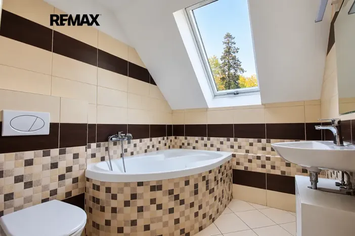 Prodej rodinného domu, Jílové u Prahy, 272 m2