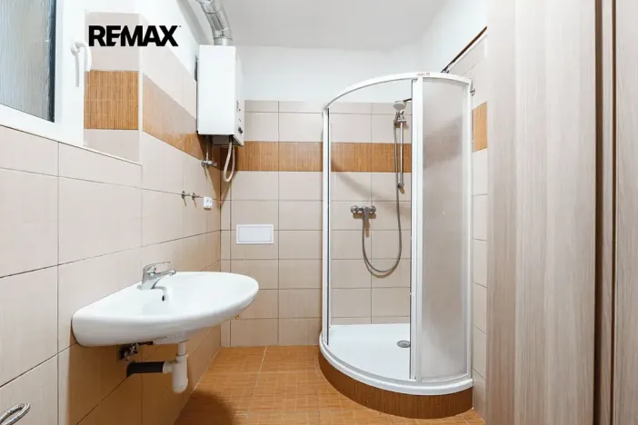 Pronájem bytu 2+kk, Praha - Žižkov, Hartigova, 45 m2