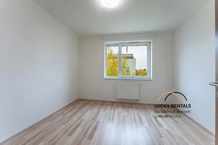 Pronájem bytu 3+kk, Praha - Hostavice, U Hostavického potoka, 68 m2