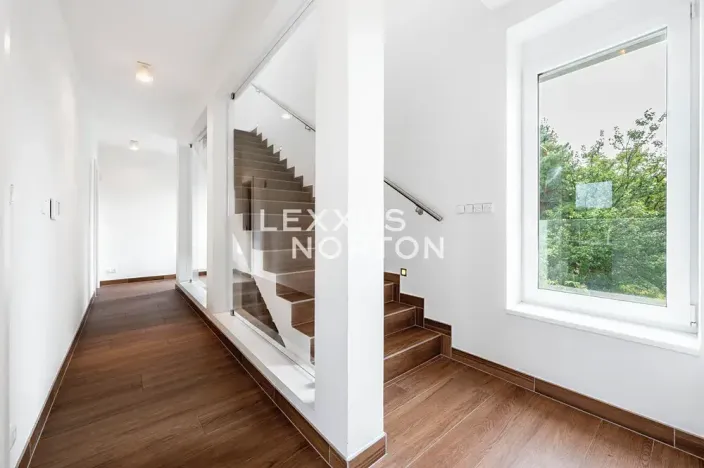 Pronájem rodinného domu, Praha - Břevnov, Anhaltova, 500 m2