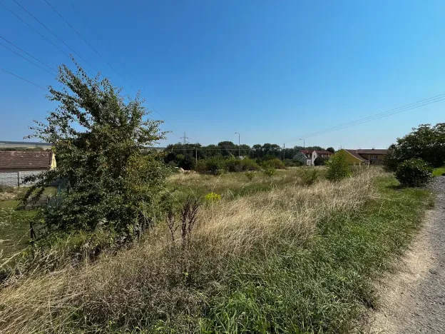 Prodej pozemku, Mělník, Mladoboleslavská, 1782 m2