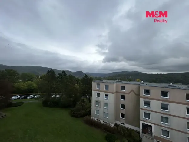 Pronájem bytu 2+kk, Ústí nad Labem - Krásné Březno, Čechova, 48 m2