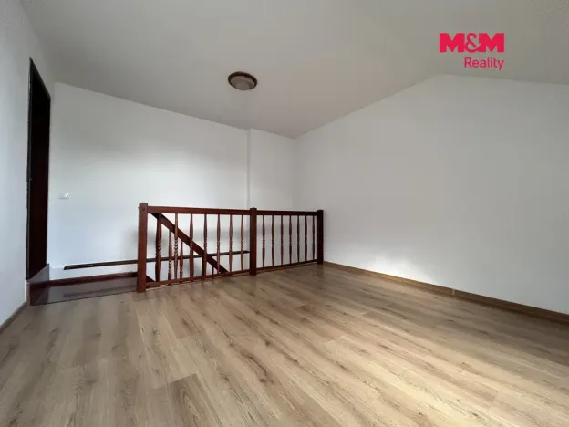 Pronájem bytu 4+1, Teplice, Revoluční, 89 m2