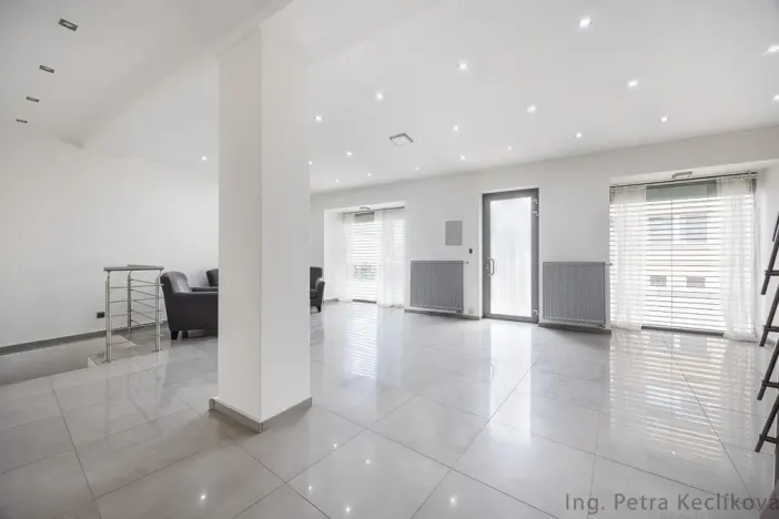 Prodej rodinného domu, Šlapanice, Brněnská, 154 m2