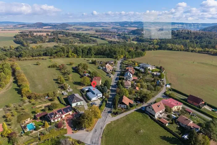Prodej rodinného domu, Žernovník, 221 m2