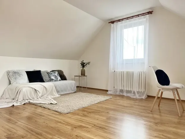 Pronájem rodinného domu, Zlonín, Hlavní, 78 m2