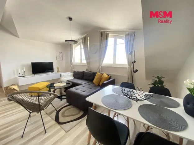 Pronájem bytu 3+kk, Jablonec nad Nisou, Máchova, 71 m2