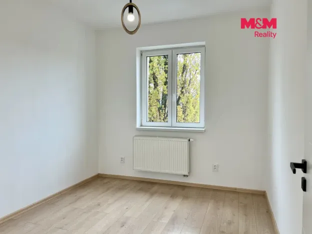 Pronájem bytu 3+1, Liberec, Pavlovická, 74 m2