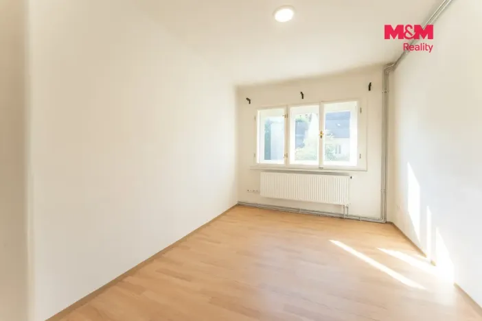 Prodej činžovního domu, Liběchov, nám. V. Levého, 1120 m2