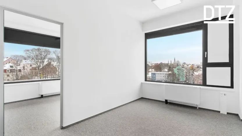 Pronájem kanceláře, Liberec - Liberec II-Nové Město, Chrastavská, 268 m2