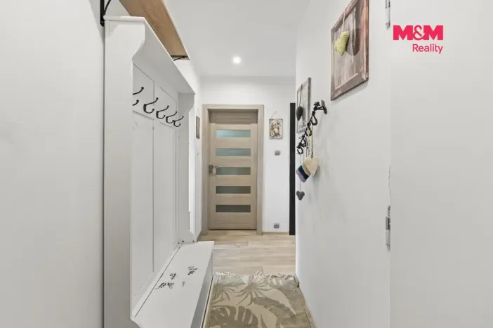 Prodej bytu 3+1, Česká Lípa, Svárovská, 65 m2