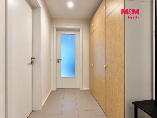 Pronájem bytu 1+kk, Praha - Strašnice, Ramonova, 27 m2
