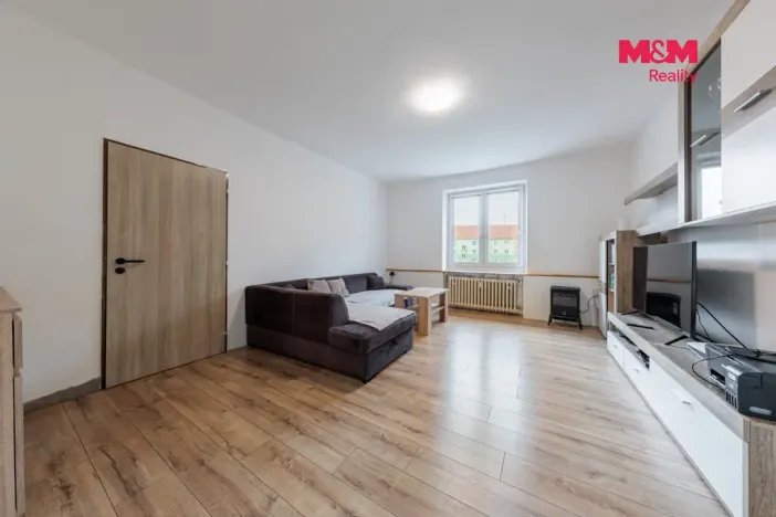 Prodej bytu 4+1, Sokolov, Heyrovského, 85 m2