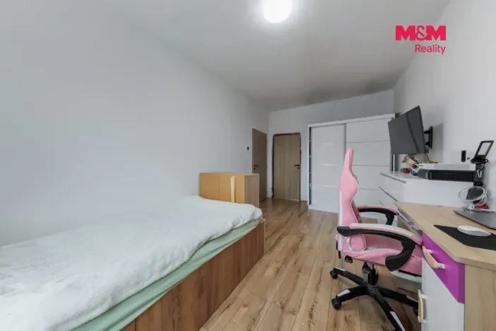 Prodej bytu 4+1, Sokolov, Heyrovského, 85 m2