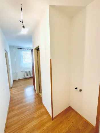 Prodej bytu 3+1, Karlovy Vary, Šmeralova, 87 m2