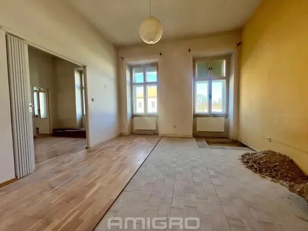 Prodej vícegeneračního domu, Ostrovačice, náměstí Viléma Mrštíka, 1000 m2