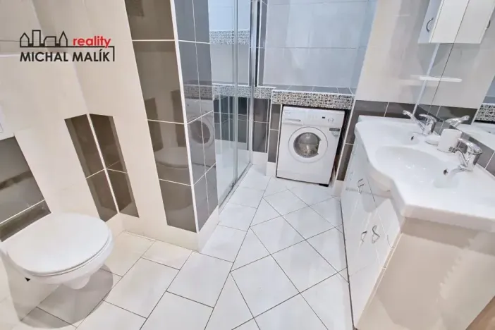 Pronájem bytu 3+kk, Hranice, 93 m2