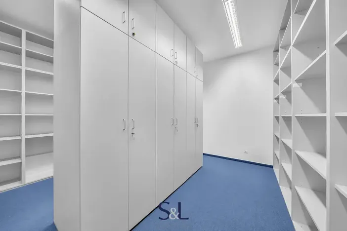 Pronájem obchodního prostoru, Česká Kamenice, Náměstí Míru, 196 m2