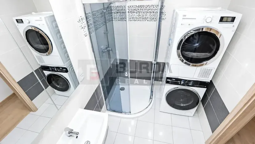 Pronájem bytu 2+1, Neratovice, 54 m2