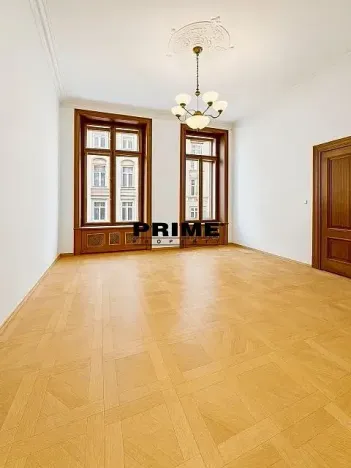 Pronájem kanceláře, Praha - Nové Město, Spálená, 61 m2