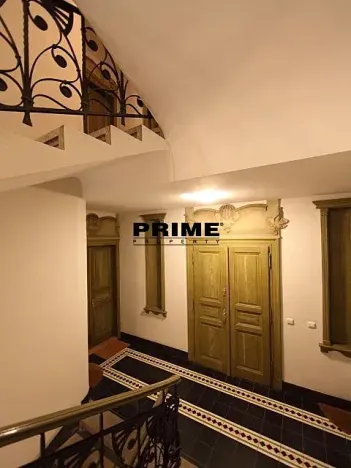 Pronájem bytu 4+1, Praha - Nové Město, Odborů, 100 m2