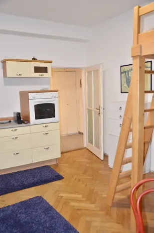 Pronájem bytu 1+kk, Praha - Nové Město, U půjčovny, 30 m2