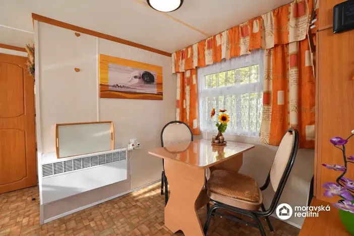 Prodej chaty, Ivančice, 38 m2
