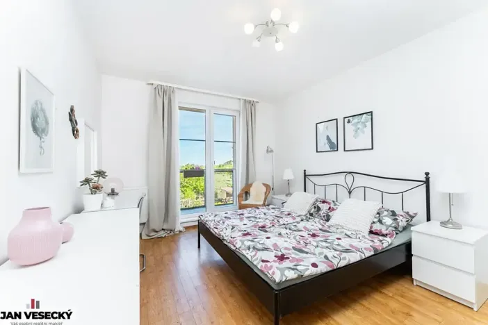 Prodej bytu 3+kk, Praha - Třeboradice, Špeciánova, 74 m2