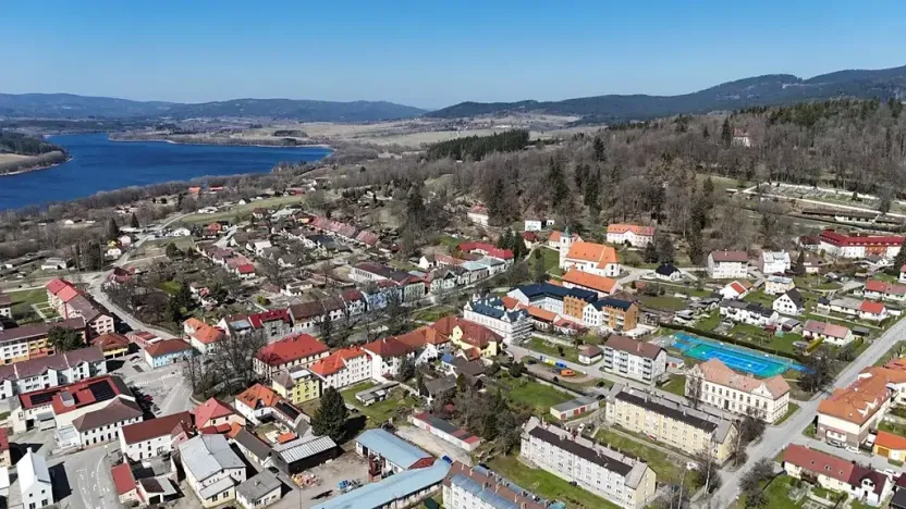 Prodej bytu 3+kk, Horní Planá, Náměstí, 83 m2