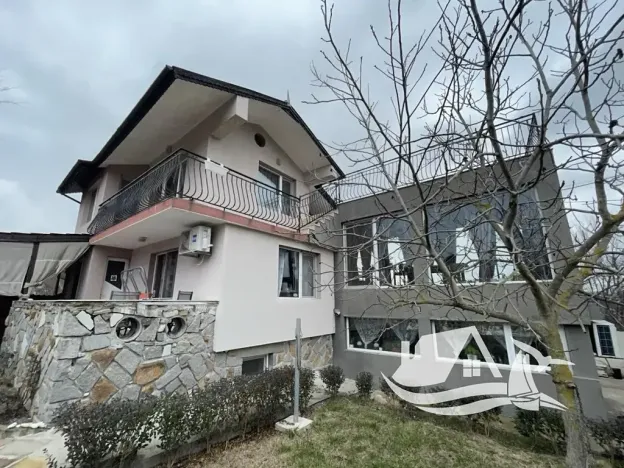 Prodej rodinného domu, Tvărdica, Bulharsko, 281 m2