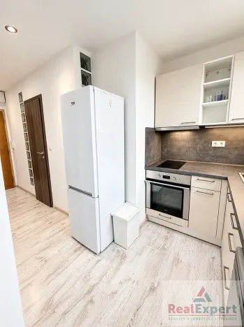 Prodej bytu 2+kk, Praha - Háje, Brechtova, 30 m2