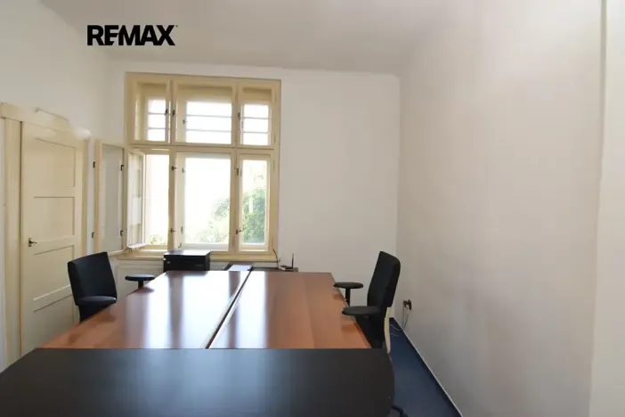 Pronájem kanceláře, Nymburk, Palackého třída, 16 m2