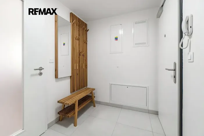 Pronájem bytu 2+kk, Praha - Břevnov, Radimova, 65 m2