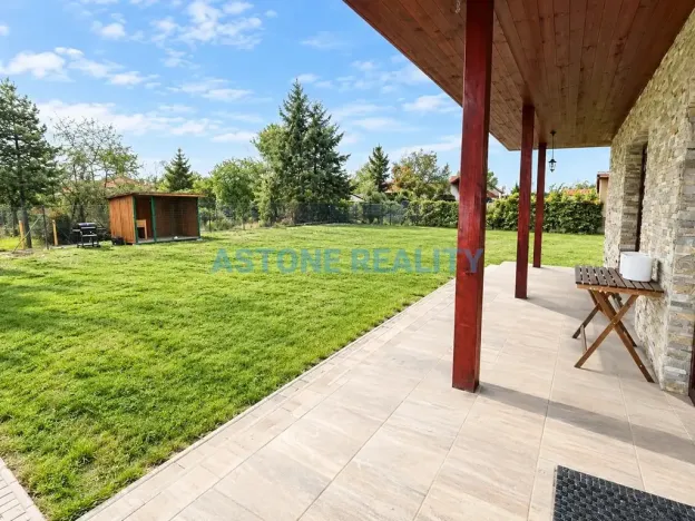 Pronájem rodinného domu, Trnová, 213 m2