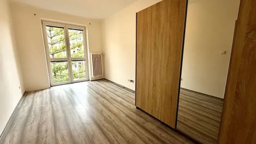 Pronájem bytu 2+1, Praha - Vršovice, Ruská, 52 m2