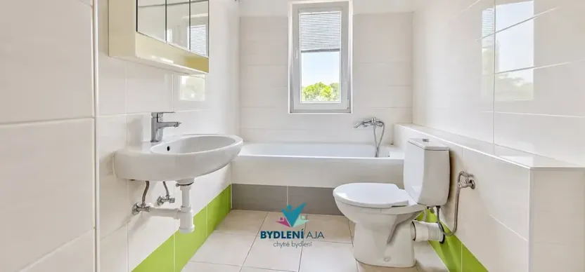 Pronájem bytu 4+kk, Krupka, Ústecká, 75 m2