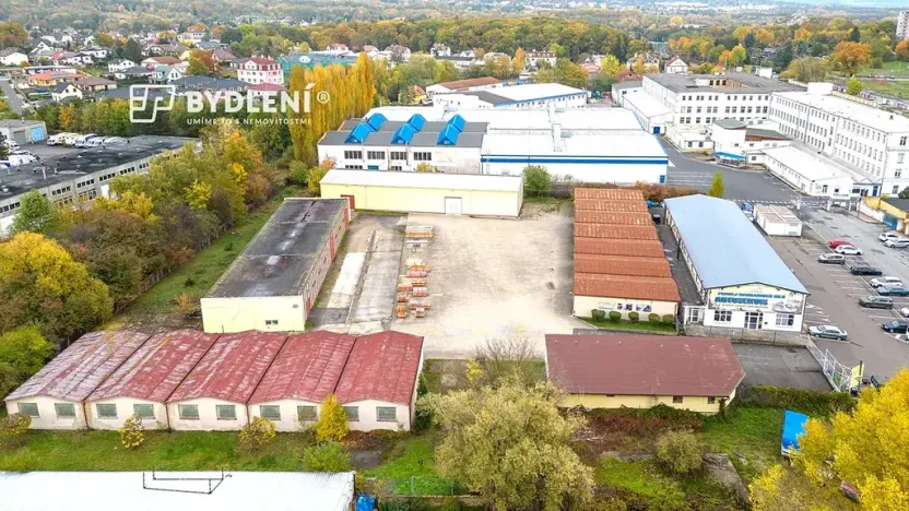 Pronájem obchodního prostoru, Teplice, Zemská, 5600 m2